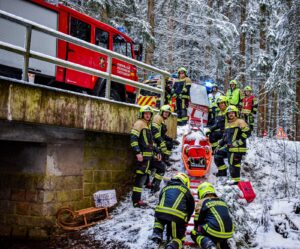 Mehr über den Artikel erfahren Weihnachtsgruß der Feuerwehr Crottendorf